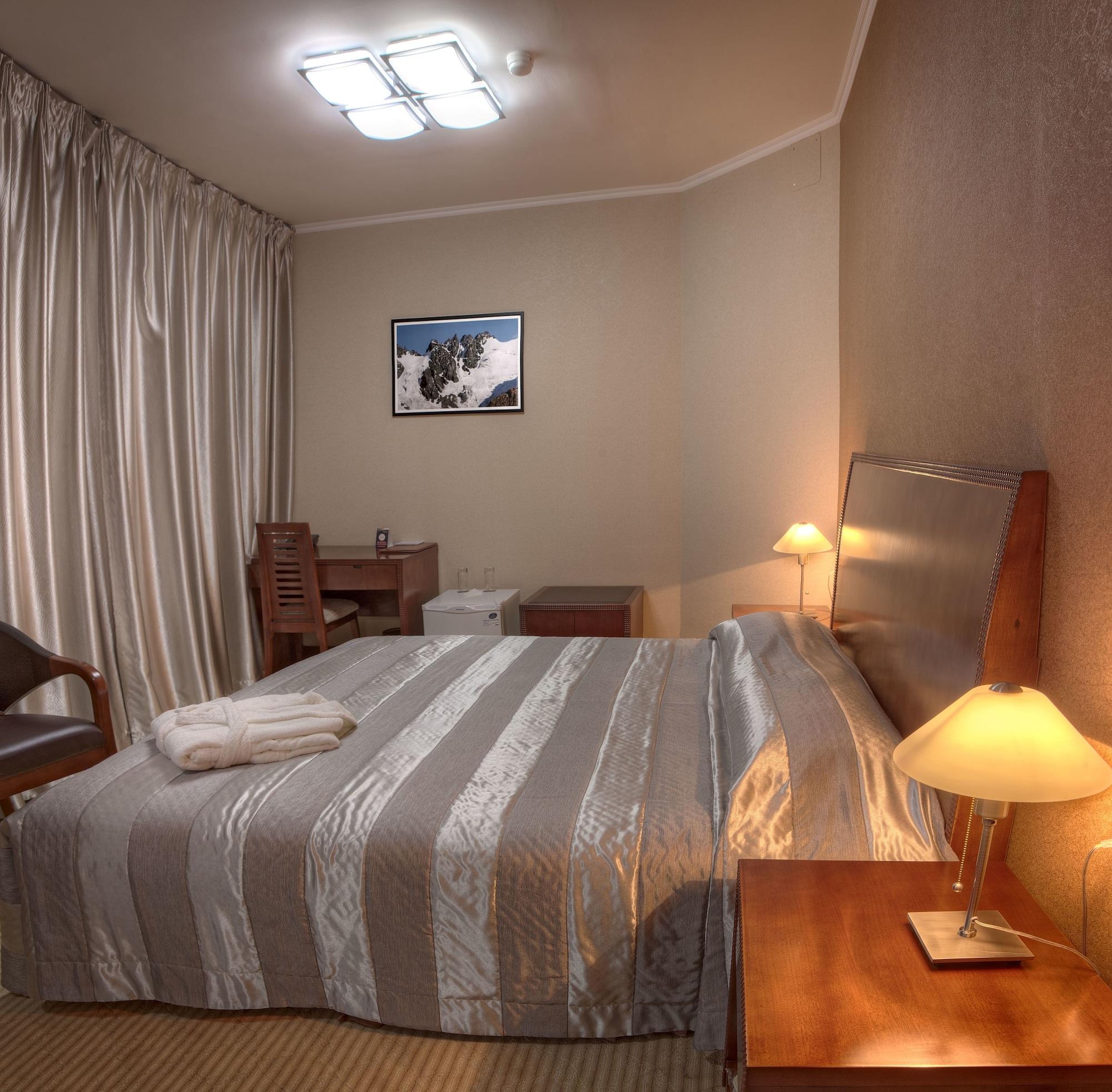 Voyage Hotel Almaty Ruang foto